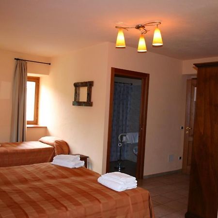 Hotel La Ginestra Cesana Torinese Eksteriør bilde